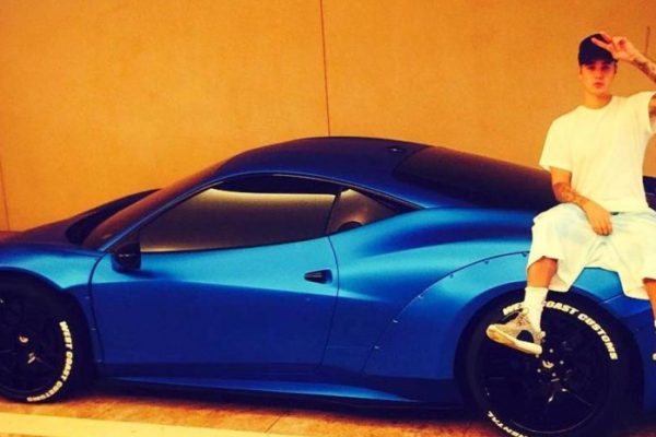 Ferrari запретила Джастину Биберу покупать их суперкары