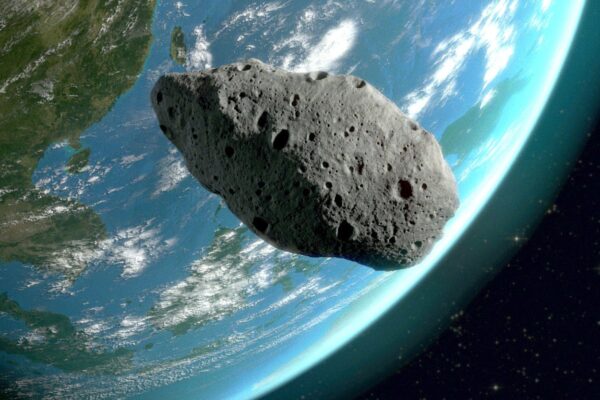 88-метровый астероид летит в сторону Земли