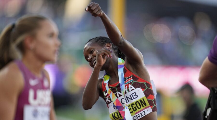 Первая в истории бегунья, которая выиграла 4 золота ЧМ на 1500 м