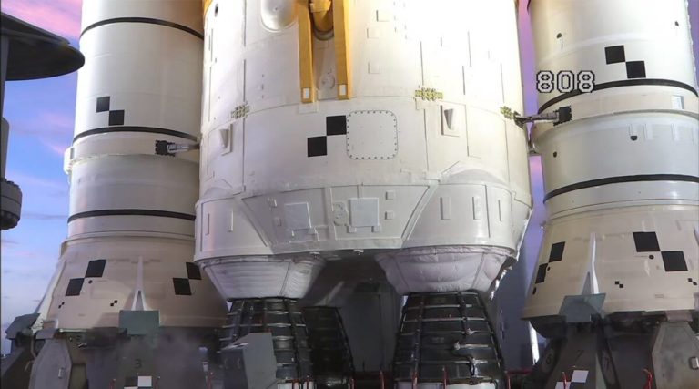 NASA перенесла старт миссии Artemis-1 на Луну