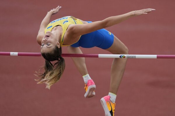 Три украинских атлетки прошли в финал ЧЕ по прыжкам в высоту