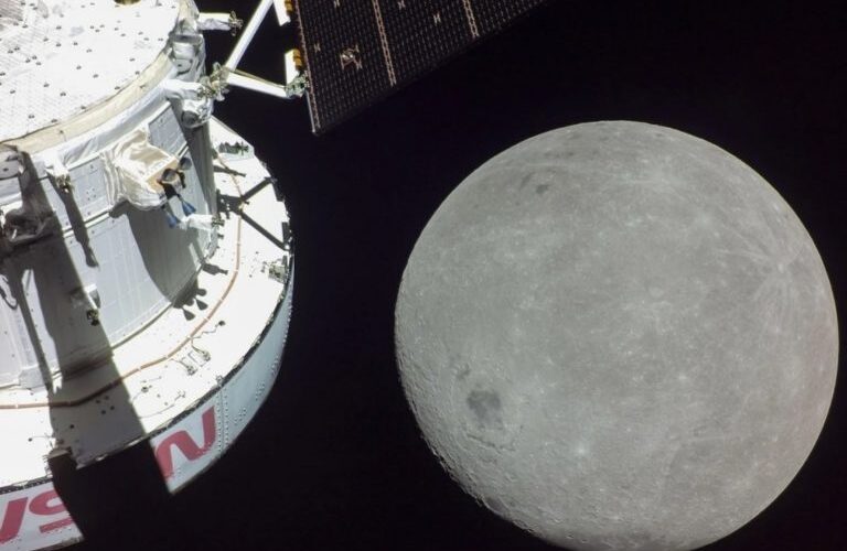 Космический корабль NASA побил рекорд "Аполлон-13"