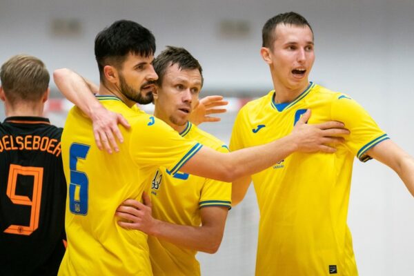 Украина одержала третью победу подряд в квалификации на ЧМ-2024 по футзалу