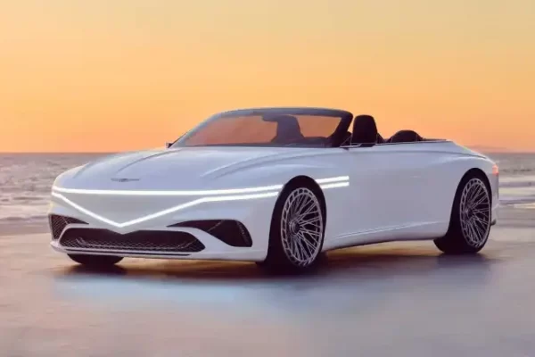 Флагманским электромобилем Genesis станет роскошный кабриолет