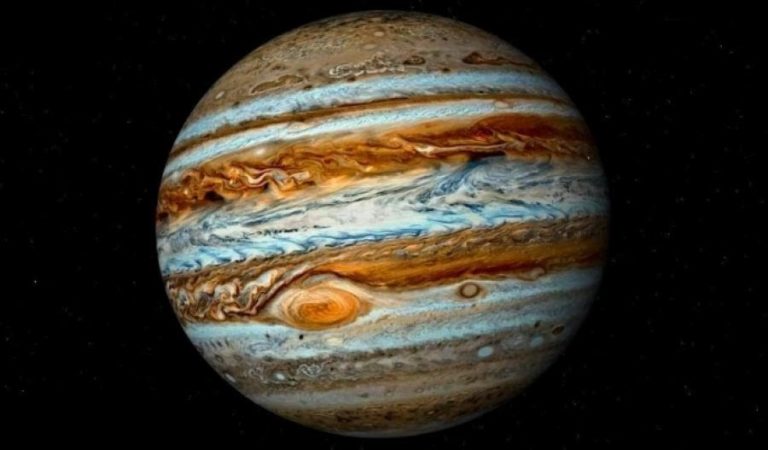 Астрономы обнаружили 12 новых спутников вокруг Юпитера