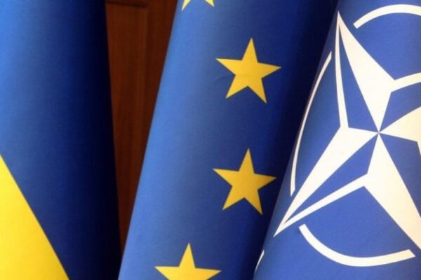 НАТО, ЕС и Украина впервые проведут трехстороннюю встречу