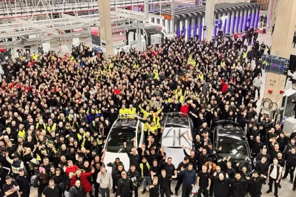Немецкий завод Tesla собрал 4000 кроссоверов Model Y за неделю
