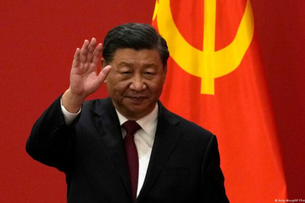 Си Цзиньпинь в третий раз был избран главой Китая