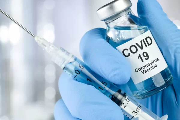 Во время пандемии COVID-19 увеличилось недоверие к вакцинам
